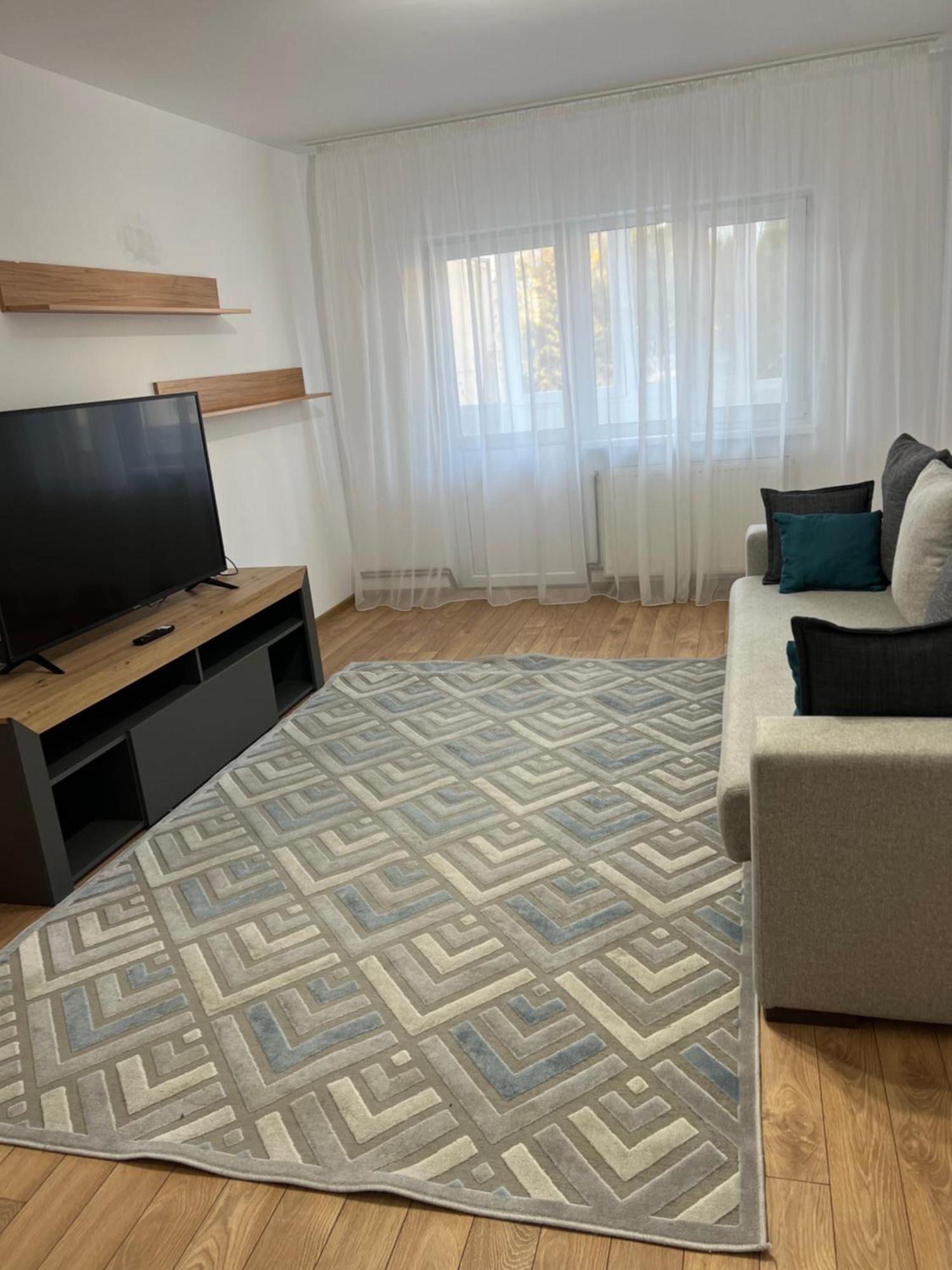 Apartament Centru Ramnicu Valcea Bagian luar foto